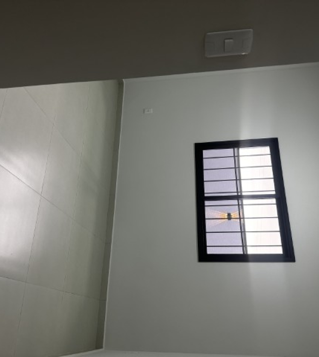 C3818 20.JPG